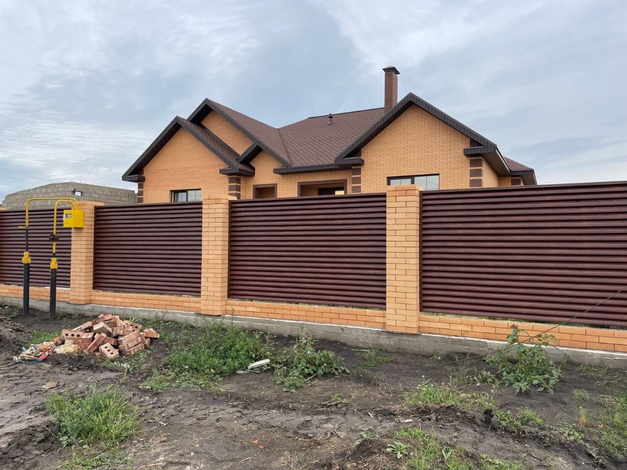Забор с ламелями Еврожалюзи 53м SteelArt Античный Дуб фото2 в Перми
