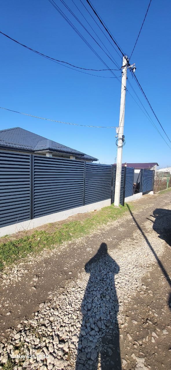 Забор из ламелей еврожалюзи 30м RAL7024/7024 Серый Графит двусторонний фото 1 в Перми