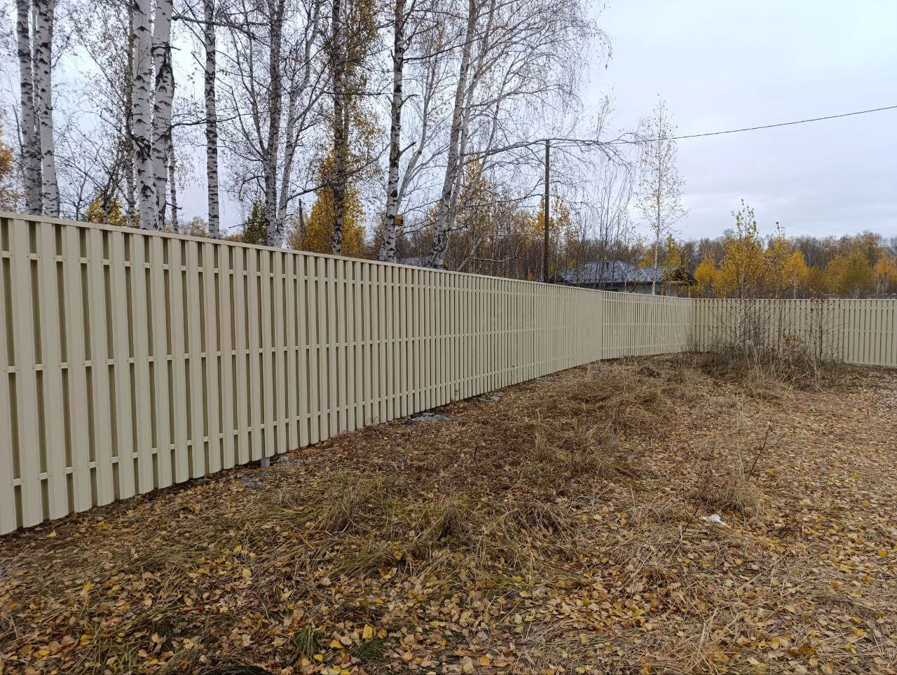 Забор из евроштакетника 140м RAL1015/1015 Слоновая Кость двусторонний фото 1 в Перми