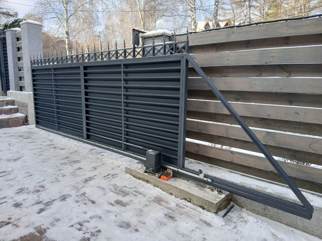 Входная группа из ламелей Хай-Тек RAL7024/7024 Серый Графит двусторонний МАТТЕ фото 23 в Перми